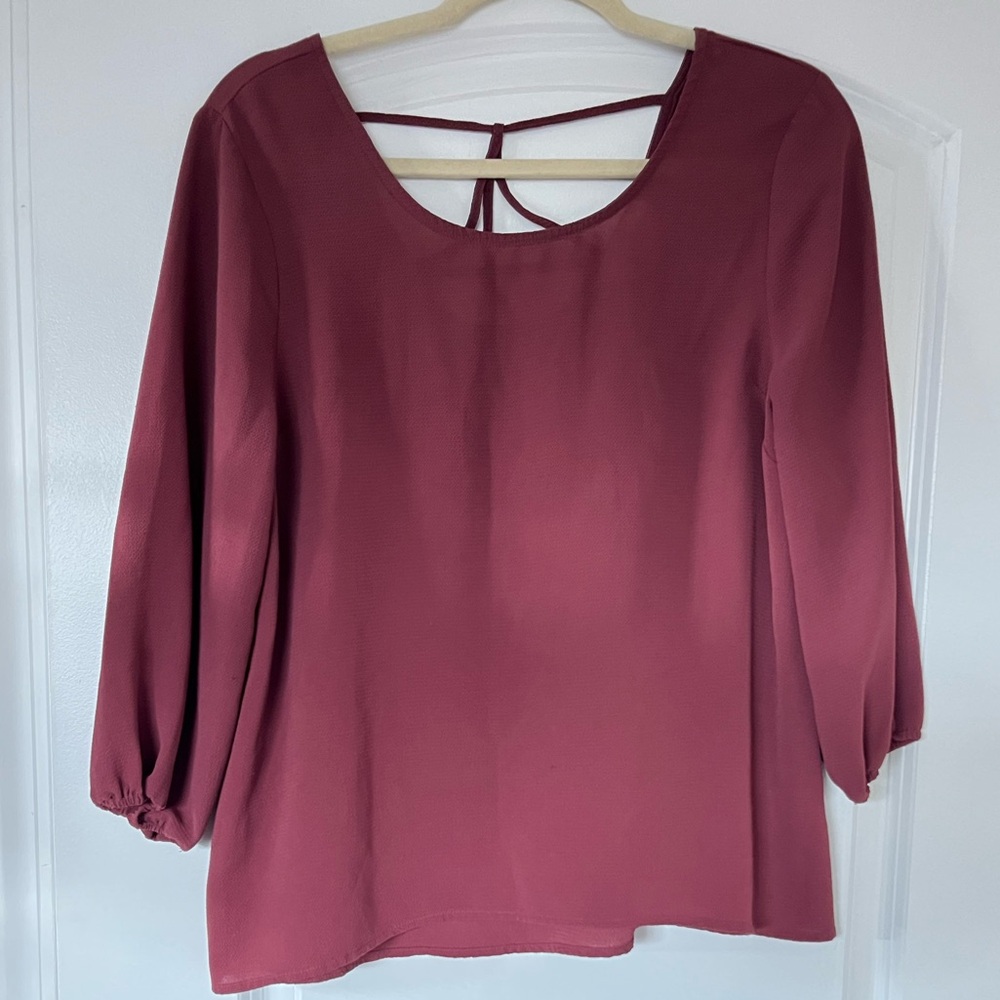 ✨3 for $20✨ Women's Blouse in Mauve
